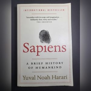 SAPIENS A Brief History of Humankind by Yuval Noah Harari